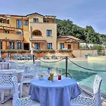 La Pergola Al 아파트