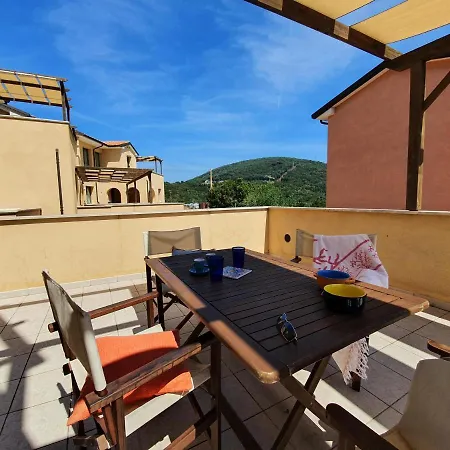 La Pergola Al Appartement *